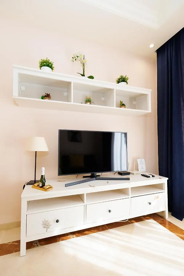 Two-Room Apartment In Elviria Near The Beach With Parking Marbella