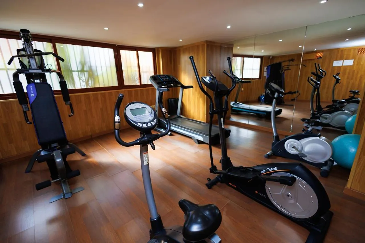 Two-Room Apartment In Elviria Near The Beach With Parking 马尔韦利亚 西班牙